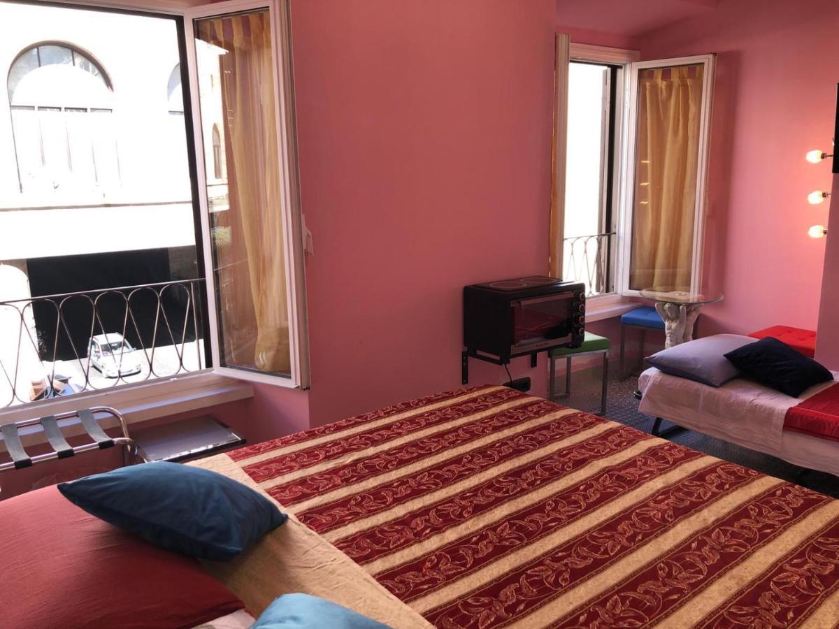 S.P.T. Bed & Breakfast Roma Ngoại thất bức ảnh