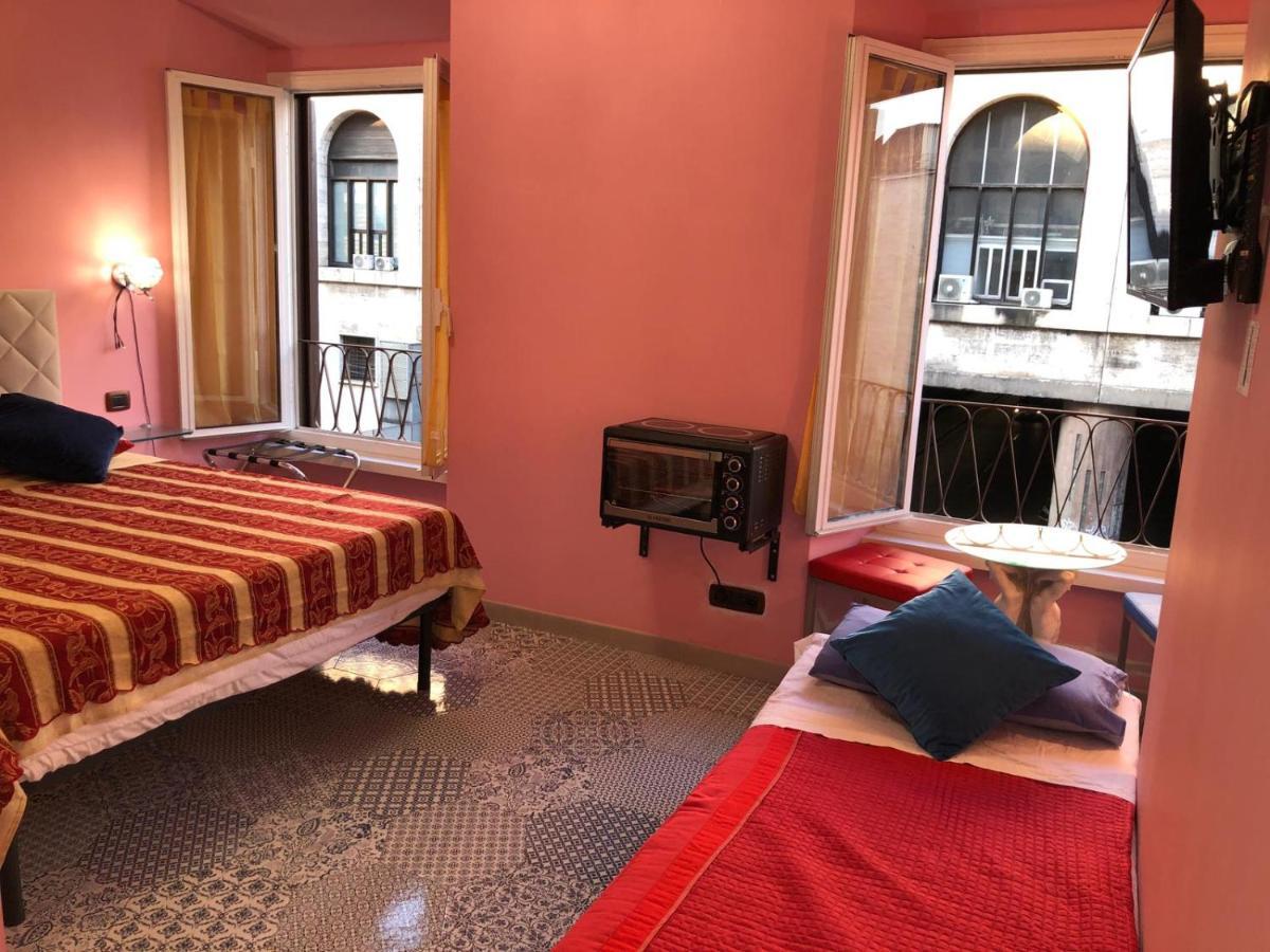 S.P.T. Bed & Breakfast Roma Ngoại thất bức ảnh